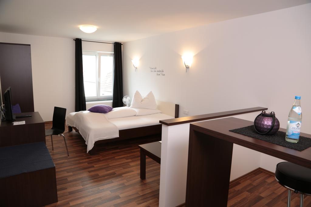 Hotel Am Marktplatz Gangkofen Habitación foto